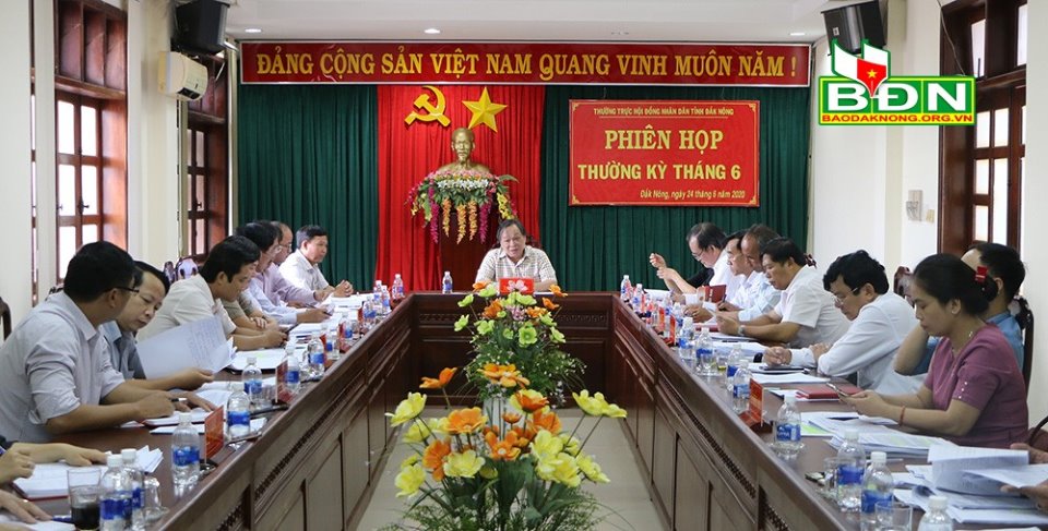 Tại phiên họp Thường trực HĐND tỉnh thường kỳ tháng 6 mới đây, một trong những vấn đề được các đại biểu quan tâm ý kiến nhiều nhất là tờ trình của UBND tỉnh về số lượng người làm việc …